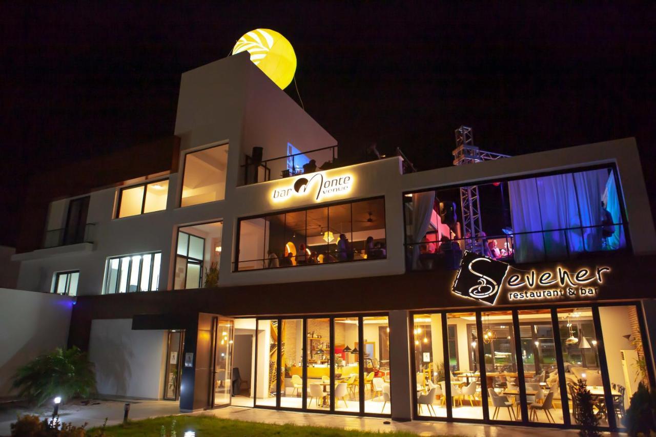 Palmonte Suites Hotel & Spa Karavas  エクステリア 写真