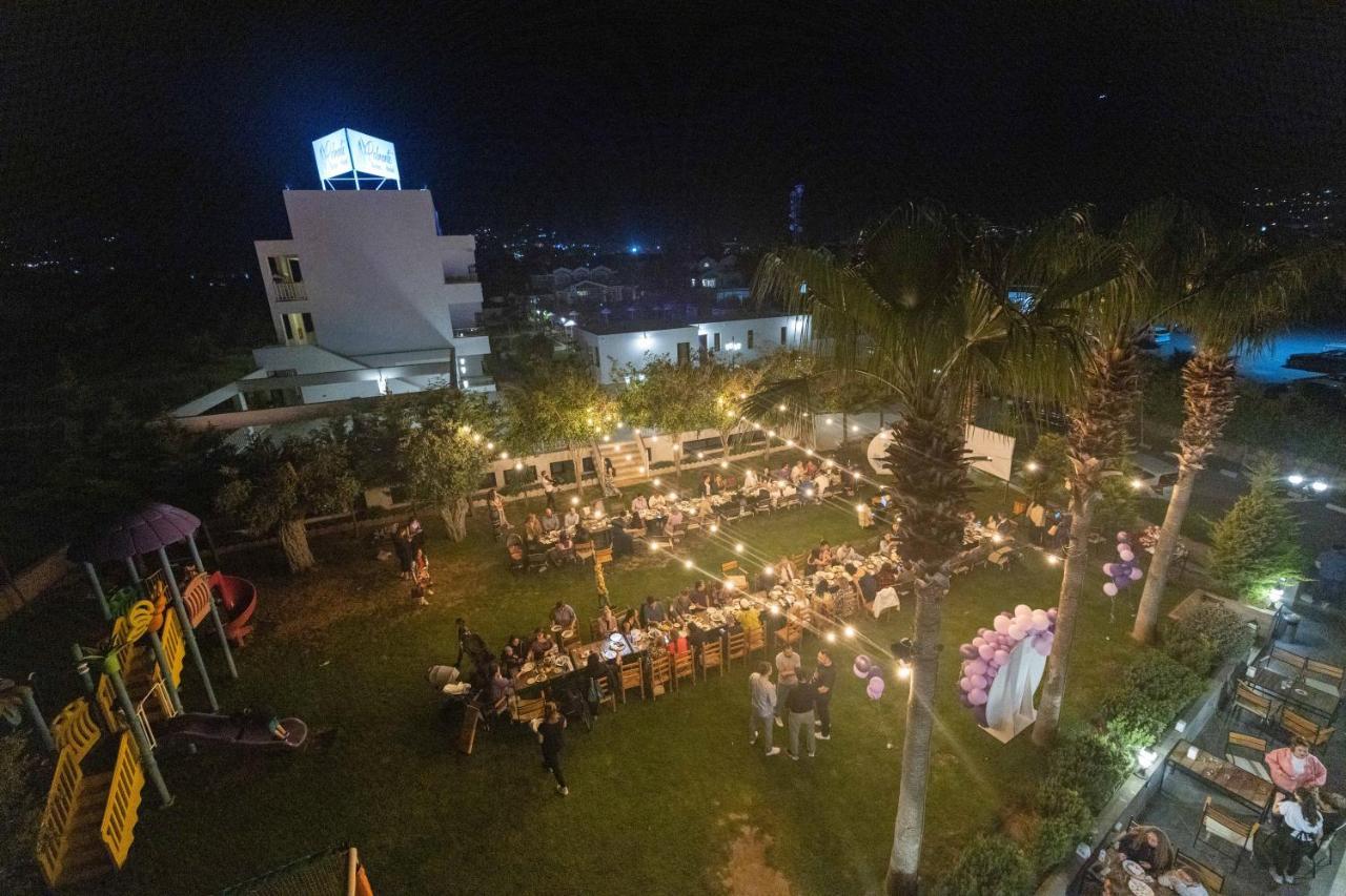 Palmonte Suites Hotel & Spa Karavas  エクステリア 写真