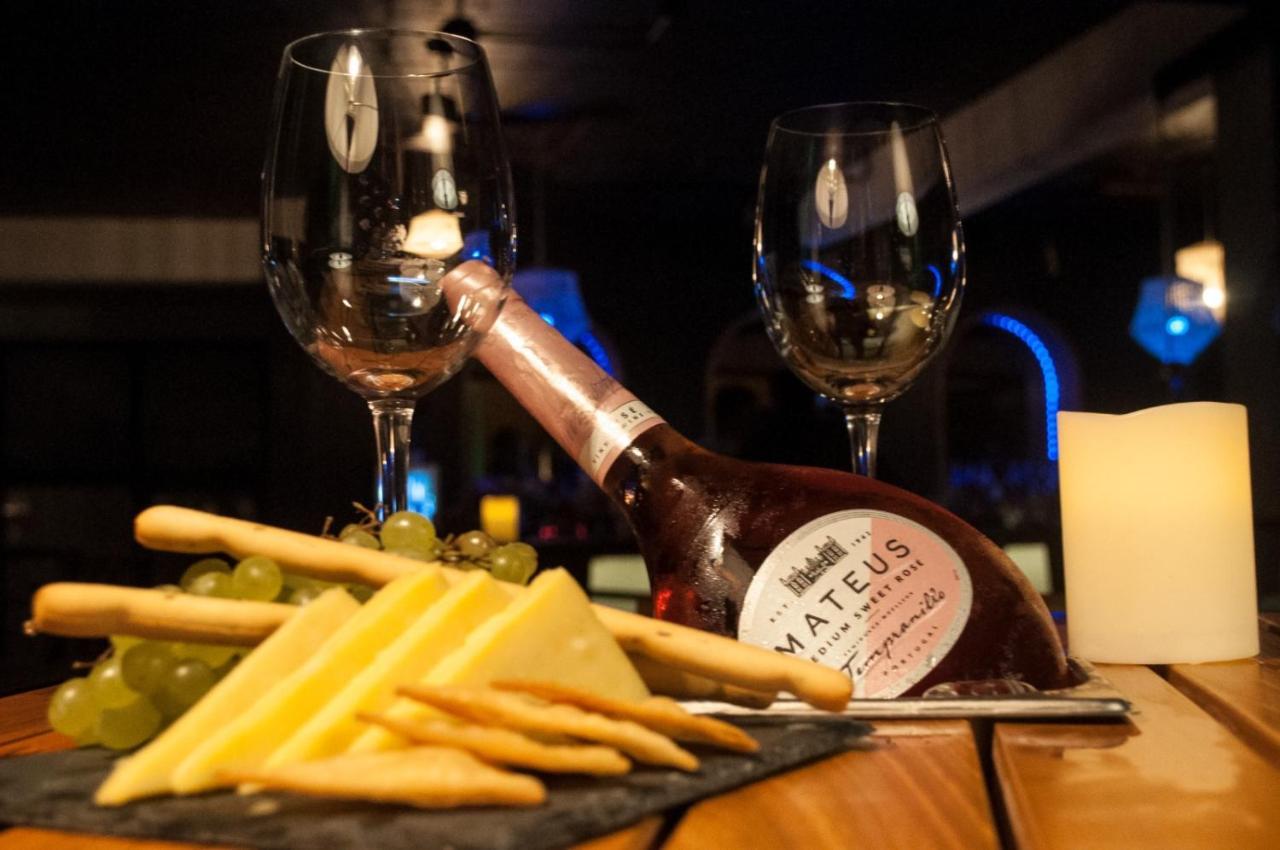 Palmonte Suites Hotel & Spa Karavas  エクステリア 写真